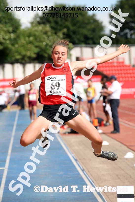 Junior girls long jump, 2015 English Schools Track and Field Champs., Gateshead Stadium. Photo: David T. Hewitson/Sports for All Pics